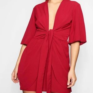 Boohoo red plunge plus size dress